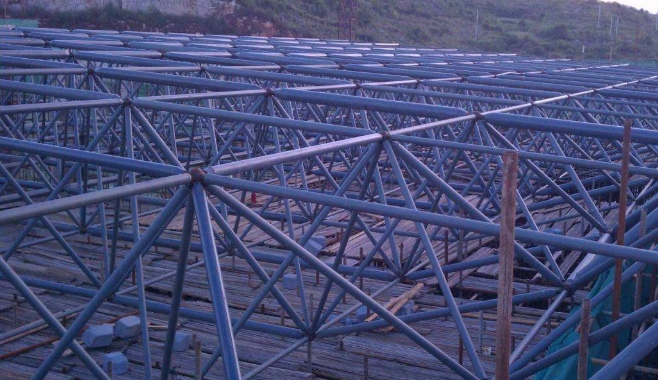 大同概述网架加工公司对网架保温隔热的办法